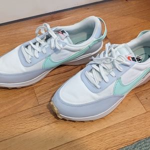Men's Nike Waffle Debut Sneaker - Grey & Mint